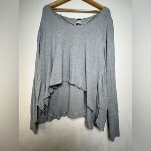 Free People thermal waffle knit thumb hole top raw-hem high-low wmn size Med
